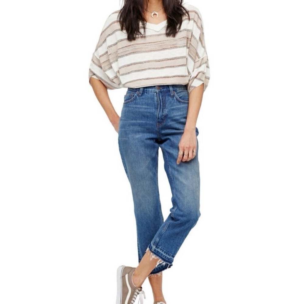 Free People High Rise Released Hem Bootcut Cropped Medium Wash Jeans EUC 28